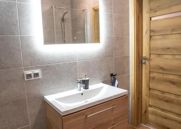 Goscinne Fuksja Pansiyon Nowecin