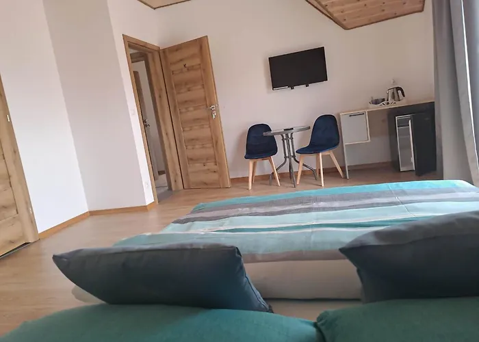 Goscinne Fuksja Nowecin