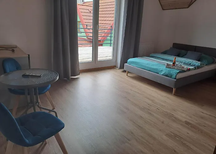 Pansiyon Goscinne Fuksja Nowecin