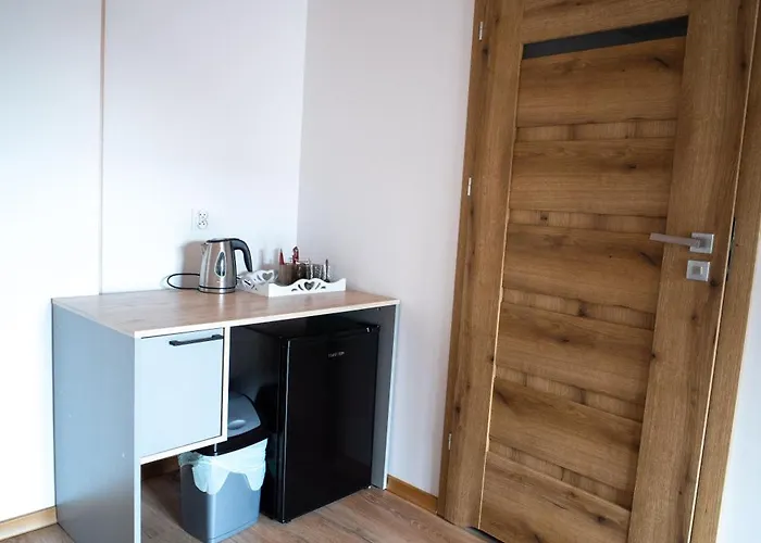 Goscinne Fuksja Pansiyon Nowecin